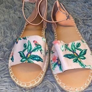 Old Navy Sandals